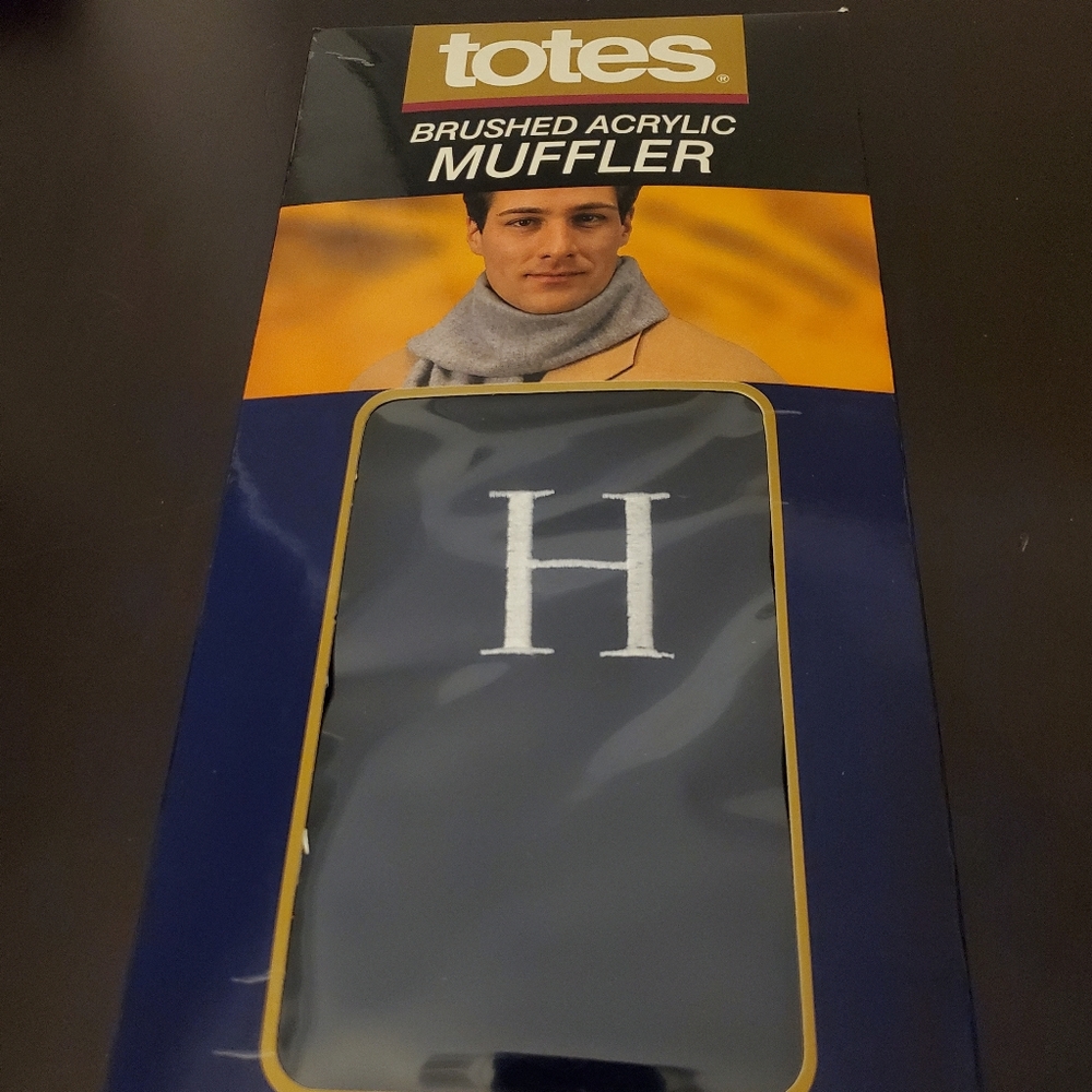 Men's totes Brushed Acrylic Muffler. Monogram "H".